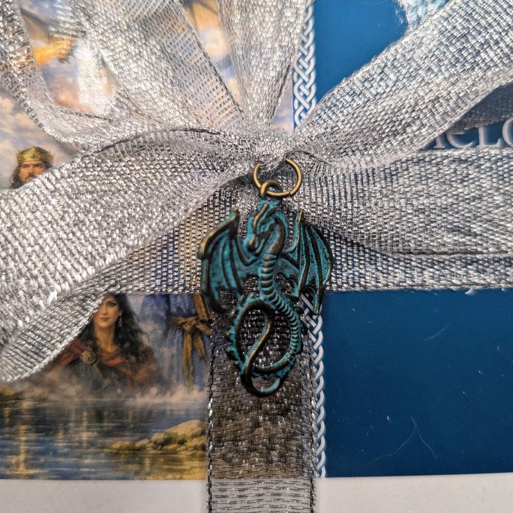 Camelot_Codes_The_Holy_Grail_aura_spray_set_in_gift_box_with_silver_ribbon_and_dragon_charm