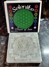 Load image into Gallery viewer, Selenite Charging Plate - Metratron&#39;s Cube/Flower of Life/Sri Yantra
